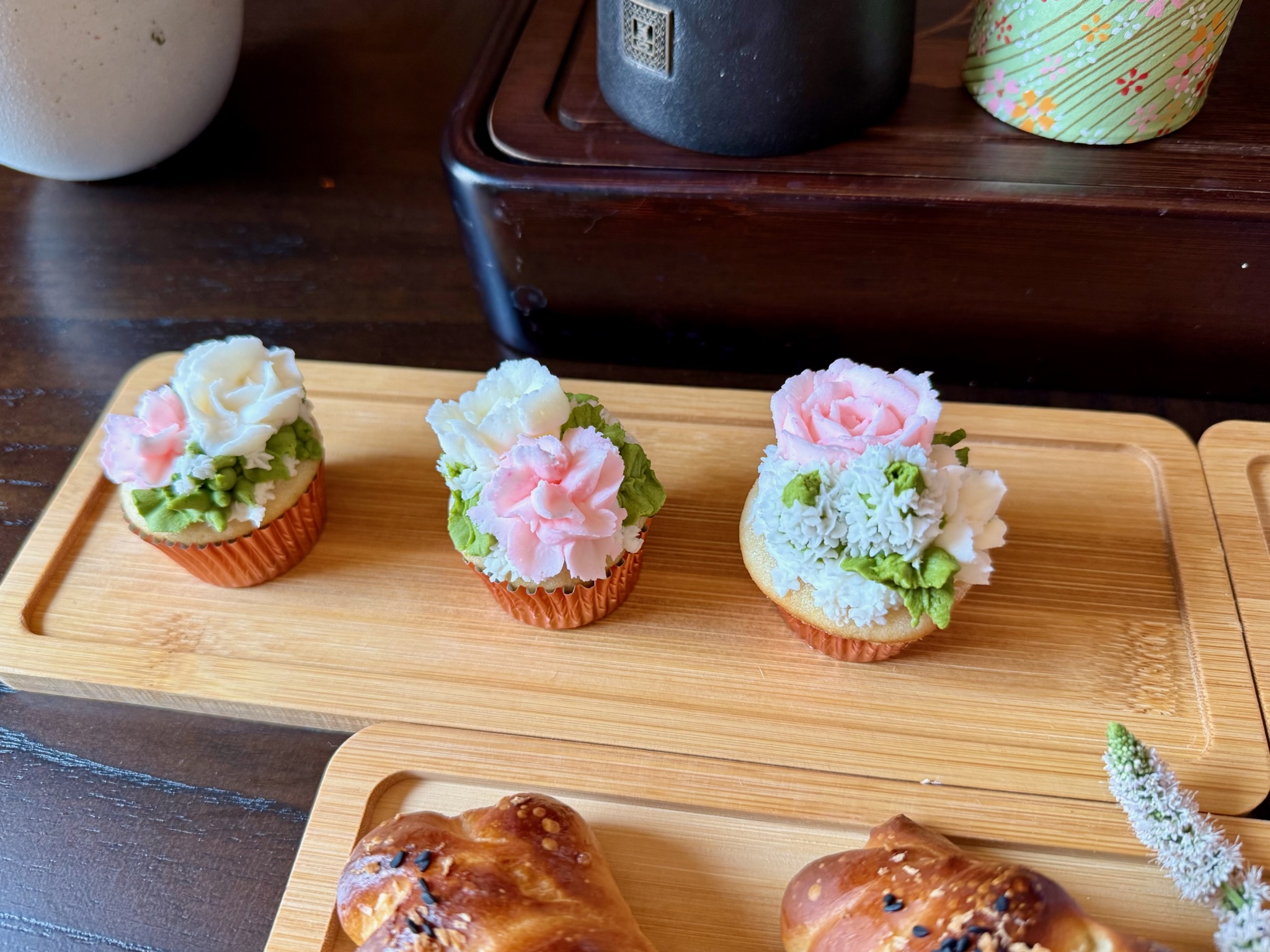 Beautiful flower cupcakes